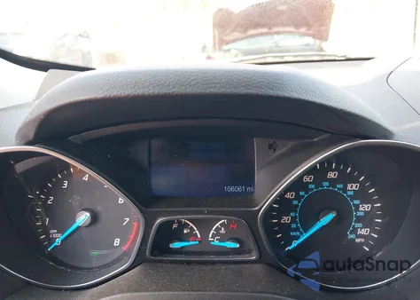 2015 Ford Escape Se z USA, uszkodzony, nr VIN 1FMCU9GX0FUB77167